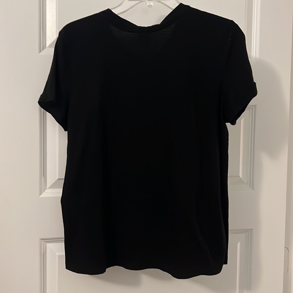 Sweet Soul top Medium Graphic Tee Black and White Peace sign - Picture 7 of 12